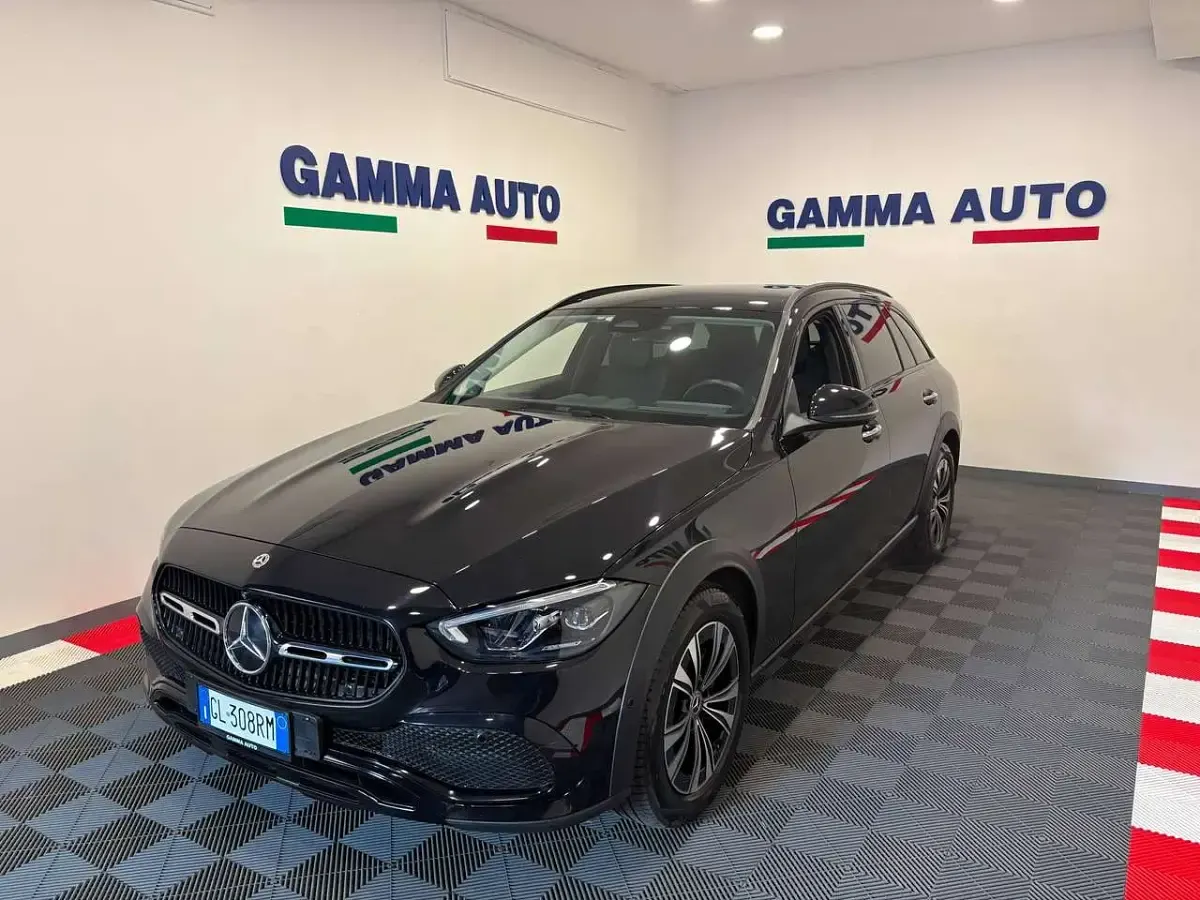 Usata Mercedes C220 Premium 200 CV (147 kW) 2022 Ossidiana Station wagon