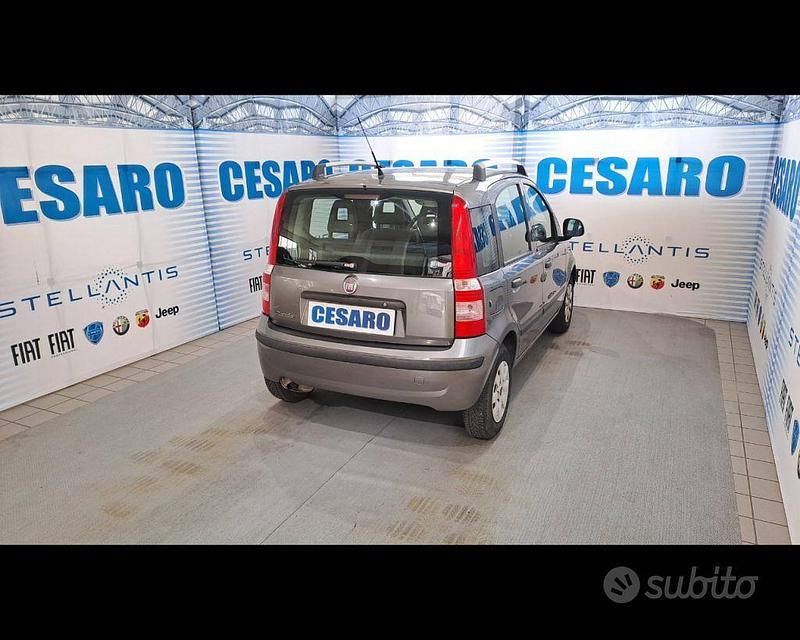 Usata Fiat Panda Dynamic 60 CV (44 kW) 2010 Grigio quarzo Berlina