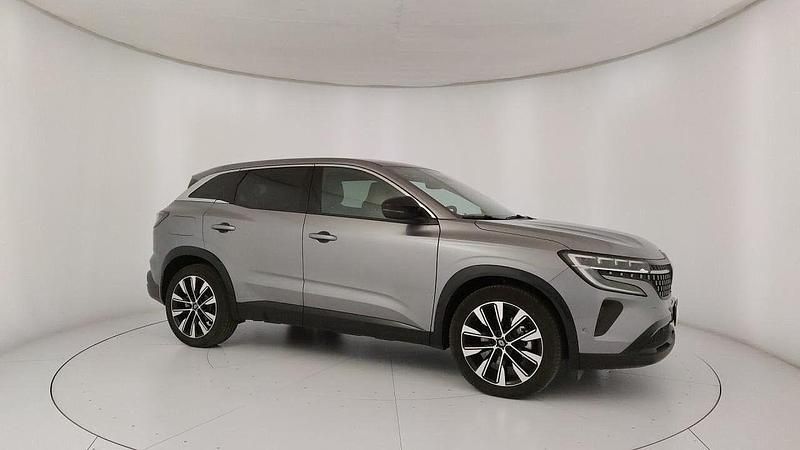 Usata Renault Austral Techno 200 CV (147 kW) 2024 Grigio SUV
