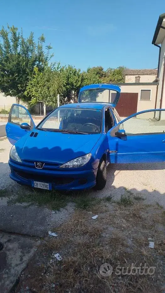 Usata Peugeot 206 60 CV (44 kW) 2005 Bluazzurro Berlina