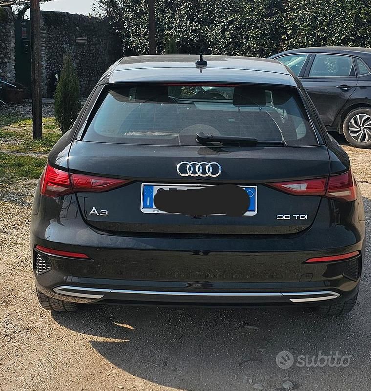 Usata Audi A3 Advanced 150 CV (110 kW) 2021 Nero Berlina