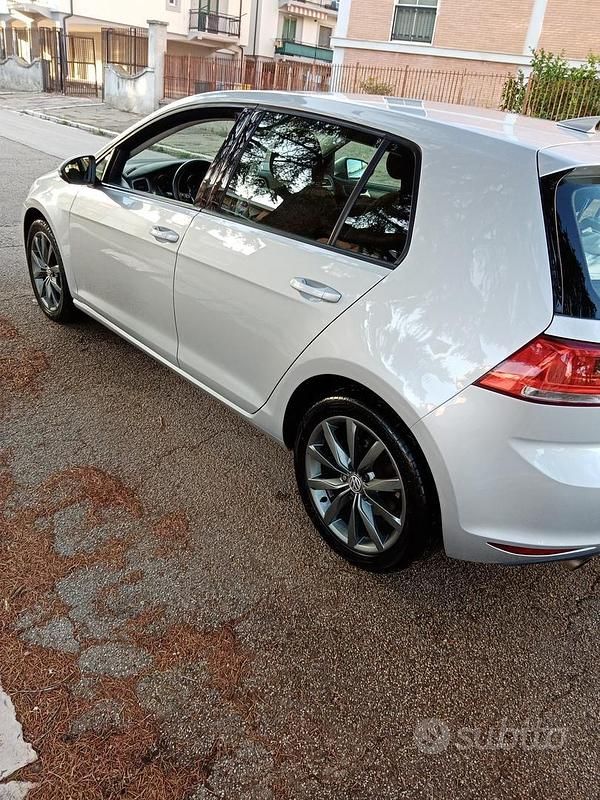 Usata VW Golf VII 110 CV (80 kW) 2013 Grigio