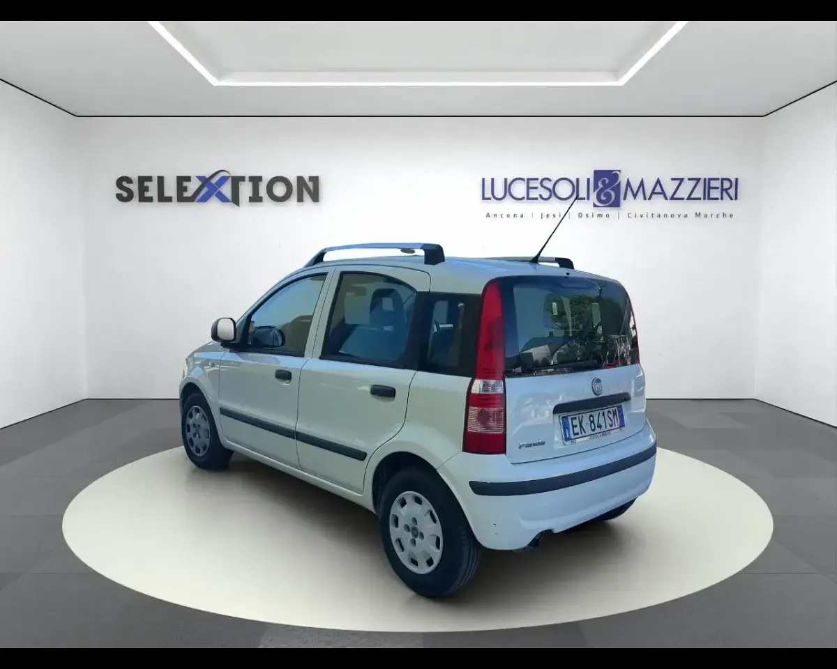 Usata Fiat Panda 69 CV (50 kW) 2012 Bianco Utilitaria