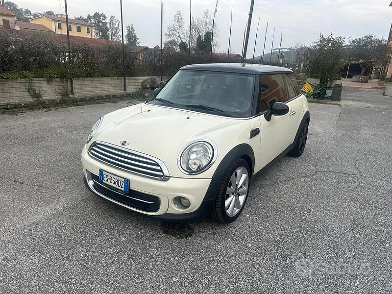 Usata Mini Cooper 112 CV (82 kW) 2013 Bianco Utilitaria