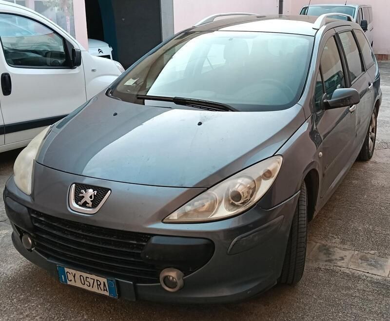 Usata Peugeot 307 109 CV (80 kW) 2006 Grigio Station wagon