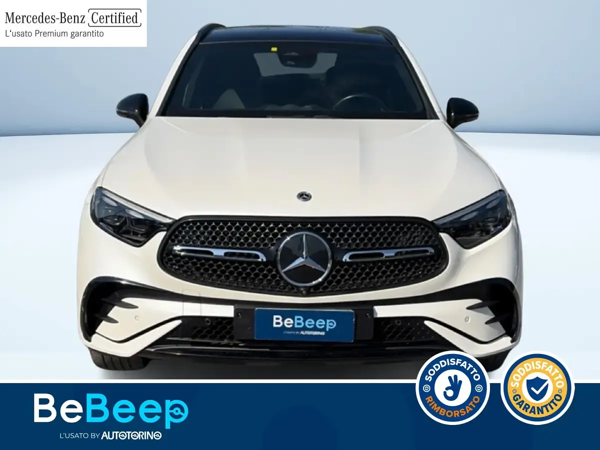 Usata Mercedes GLC300 AMG Line Premium Plus 258 CV (189 kW) 2023 Bianco metallizzato SUV