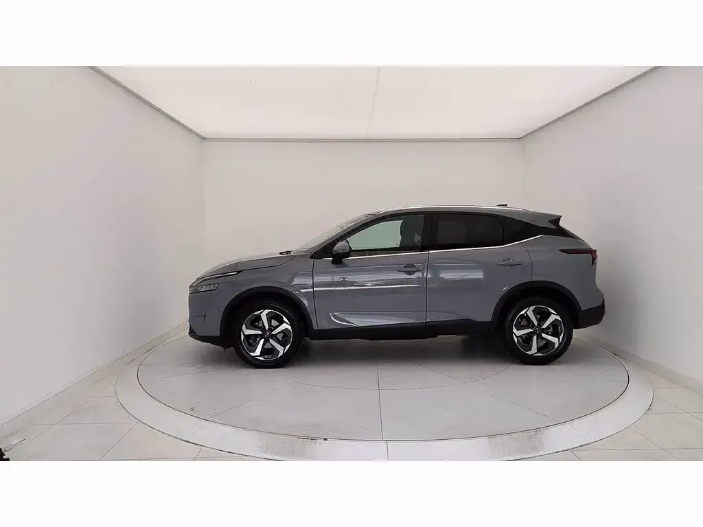Usata Nissan Qashqai N-Connecta 158 CV (116 kW) 2023 Grigio SUV