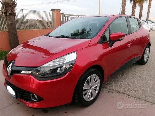 Usata Renault Clio IV Zen 75 CV (55 kW) 2017 Rosso Berlina