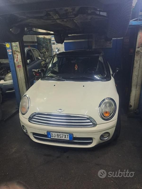 Käytetty Mini Cooper D 110 HP (80 kW) 2007 Viistoperä