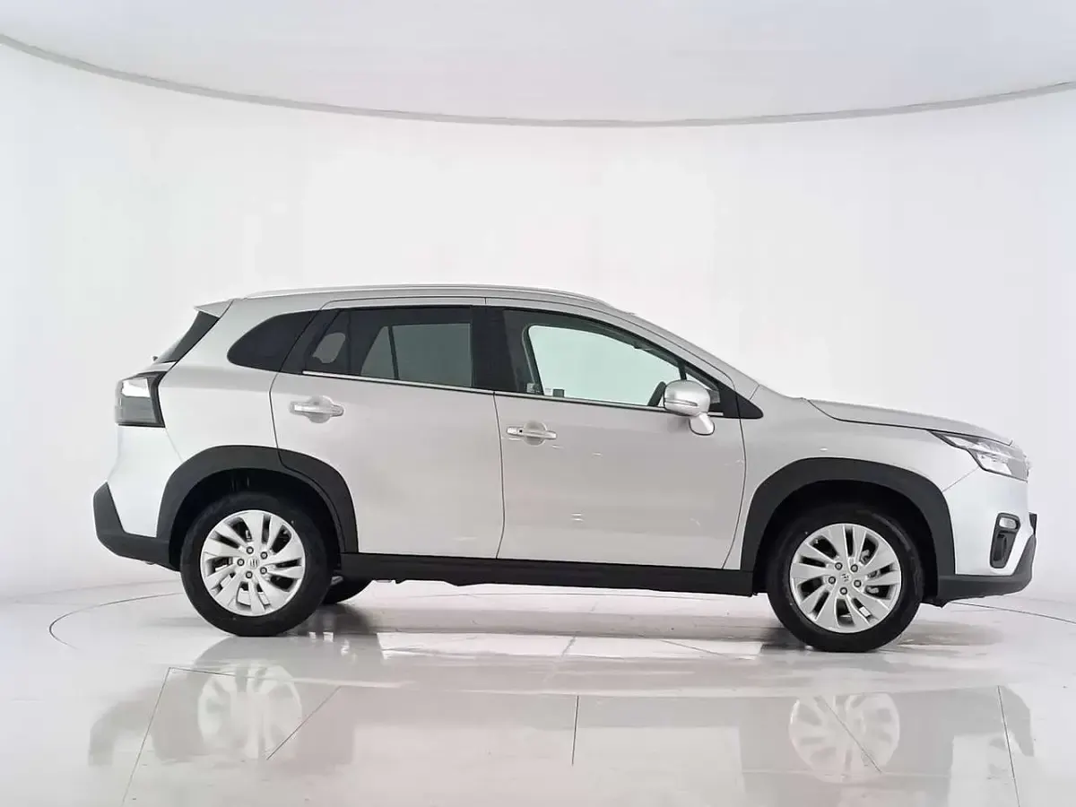 Nuova Suzuki SX4 S-Cross 110 CV (80 kW) 2025 Argento SUV