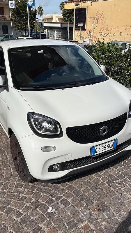 Bianco Usata 2018 Smart ForFour Due volumi | 9400 € (Buon prezzo) - Immagine 1/4