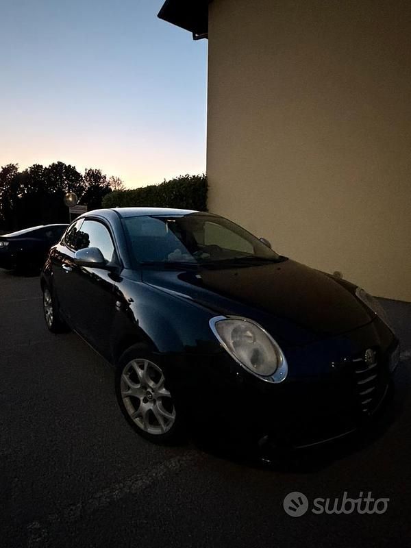 Usata Alfa Romeo MiTo 95 CV (69 kW) 2010 Nero Utilitaria