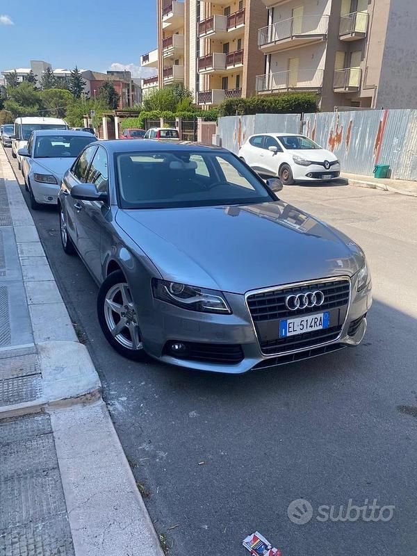 Usata Audi A4 Advanced Plus 143 CV (105 kW) 2012 Grigio Berlina