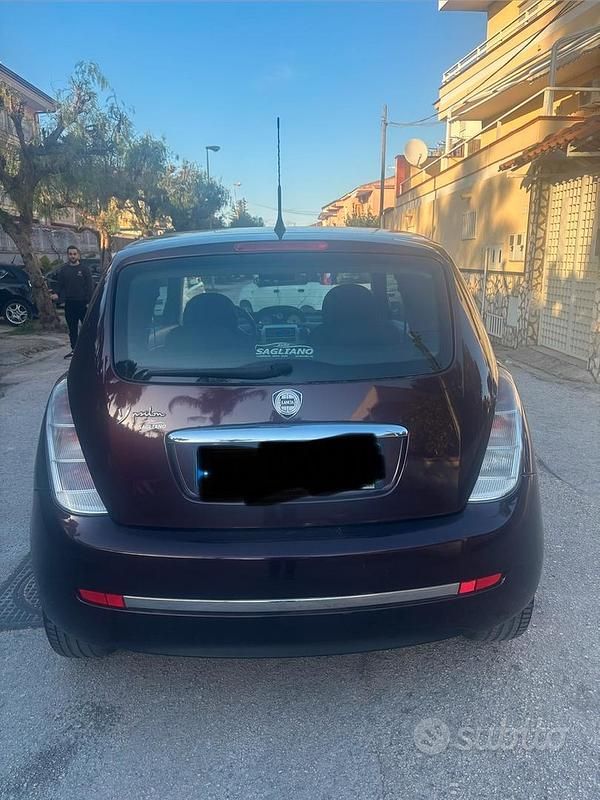 Usata Lancia Ypsilon 60 CV (44 kW) 2006 Marrone Utilitaria