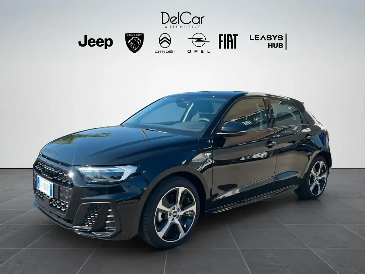 Nuova Audi A1 S-Line 115 CV (84 kW) 2025 Nero SUV