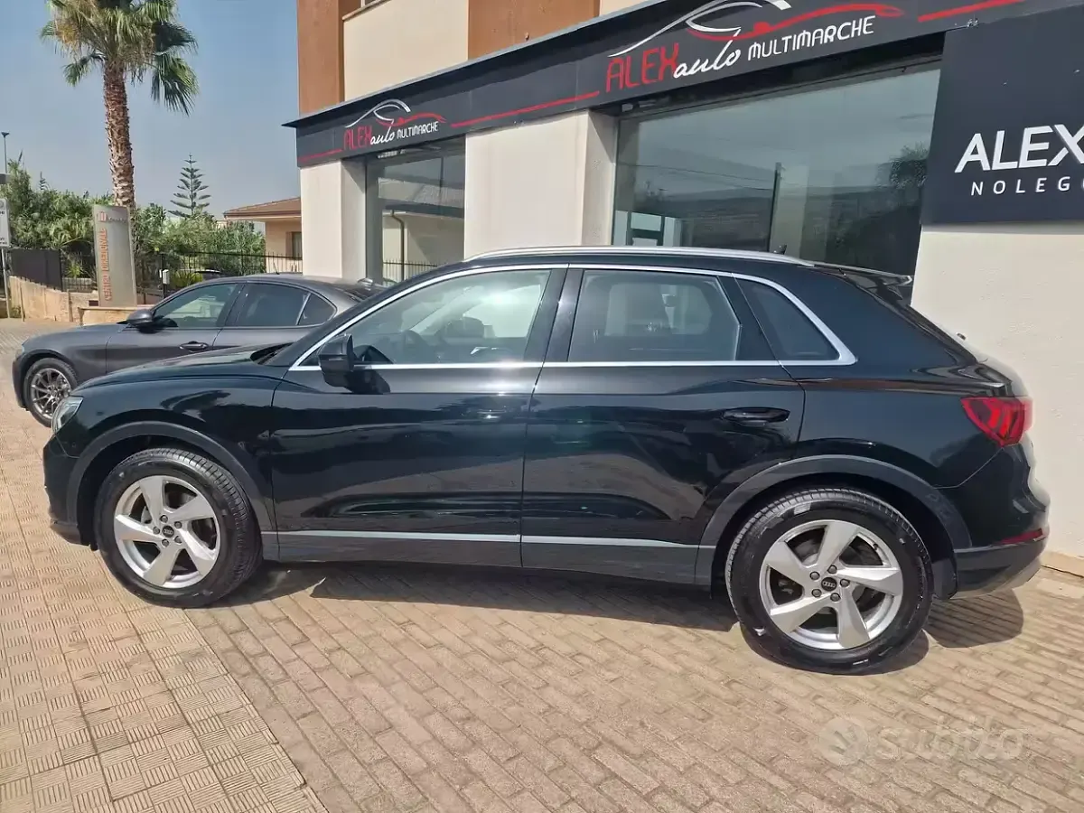 Usata Audi Q3 150 CV (110 kW) 2022 Nero SUV