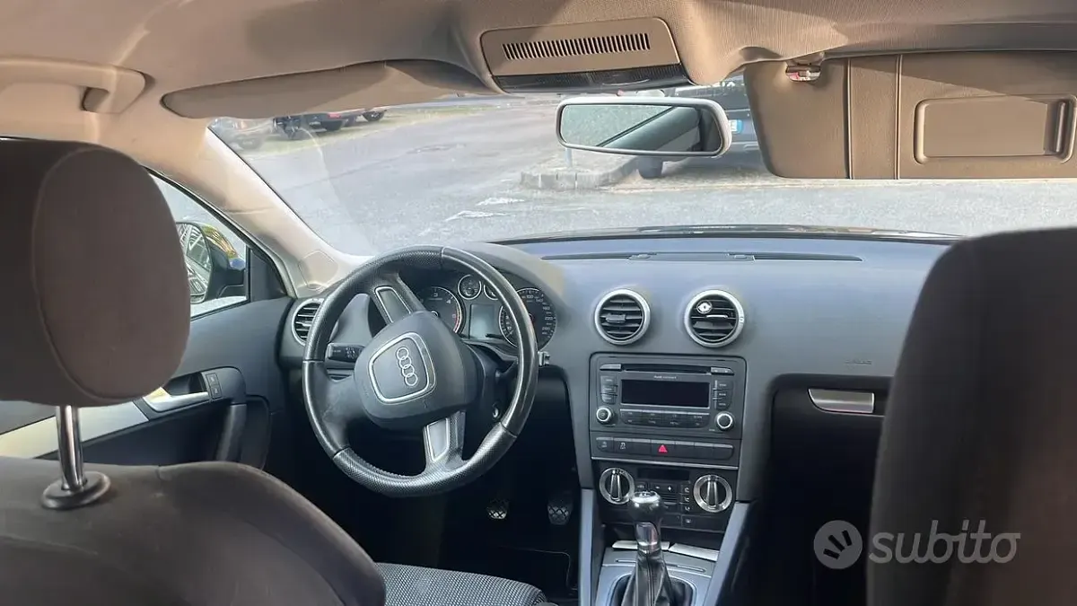 Usata Audi A3 Sportback 105 CV (77 kW) 2011 Nero Utilitaria