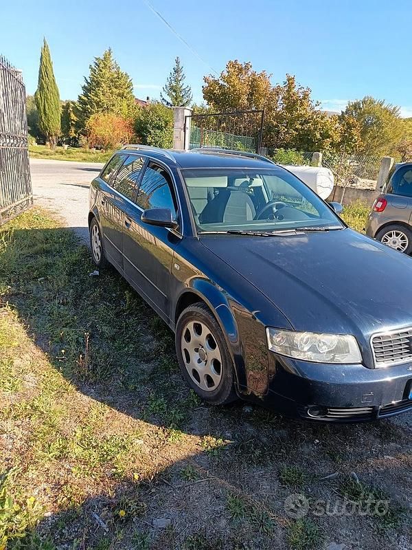 Usata Audi A4 116 CV (85 kW) 2005 Blu Station wagon