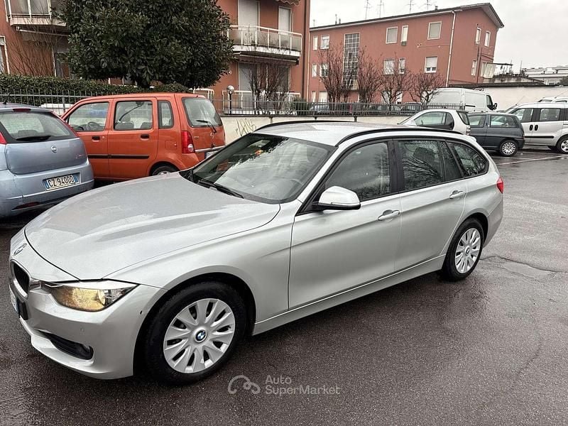 Usata BMW 318 143 CV (105 kW) 2014 Argento Station wagon