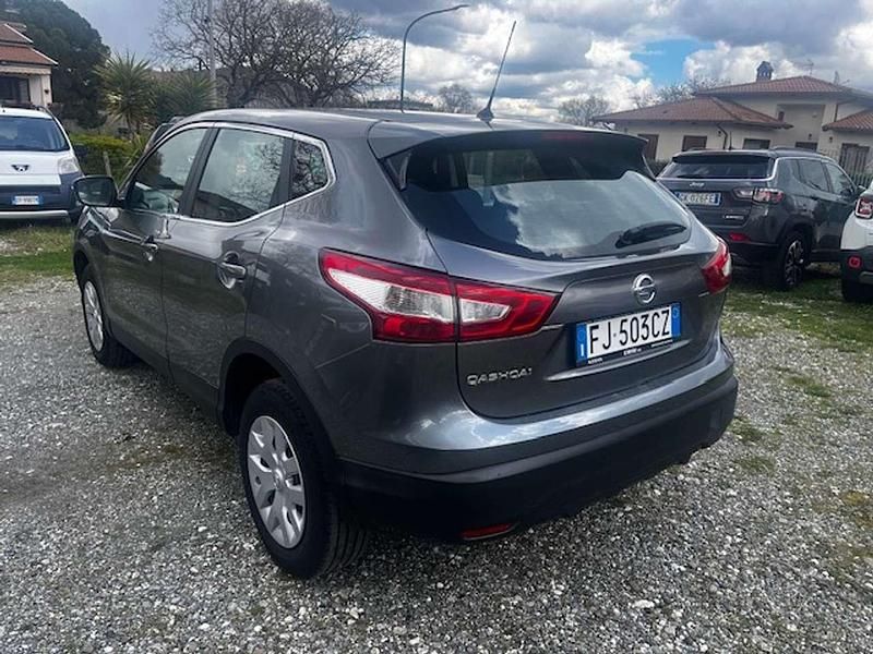 Usata Nissan Qashqai Tekna 110 CV (80 kW) 2017 Argento SUV