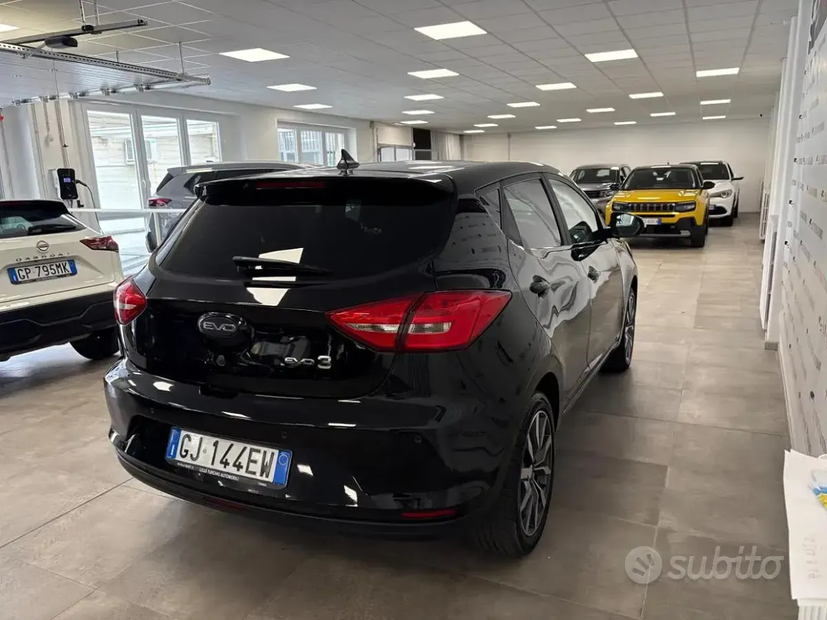 Usata EVO Evo 3 113 CV (83 kW) 2022 Nero SUV