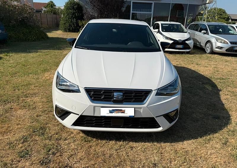 Second-hand Seat Ibiza FR 90 CP (66 kW) 2023 Alb Berlinǎ