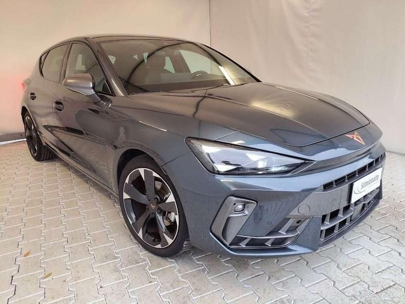 Usata Cupra Leon 150 CV (110 kW) 2025 Antracite Berlina