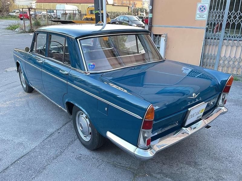 Usata Fiat 1500L 77 CV (56 kW) 1966 Blu/azzurro Berlina