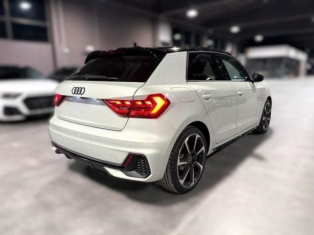 Usata Audi A1 Black Edition 116 CV (85 kW) 2025 Argento metallizzato SUV