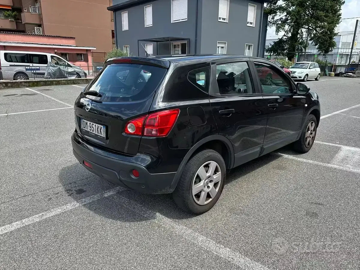 Usata Nissan Qashqai 141 CV (103 kW) 2007 Nero SUV