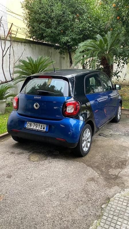 Usata Smart ForFour 71 CV (52 kW) 2019 Utilitaria