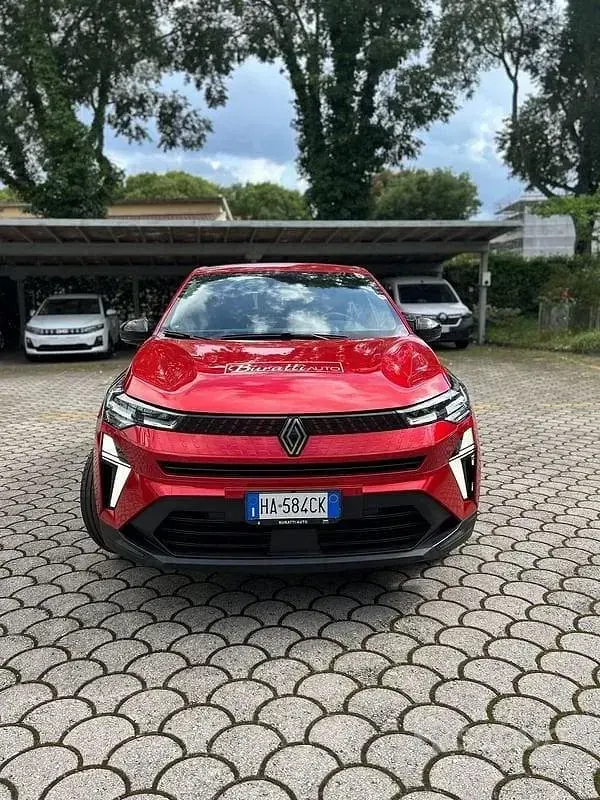 Käytetty Renault Captur Evolution 101 HP (74 kW) 2025 Punainen Katumaasturi