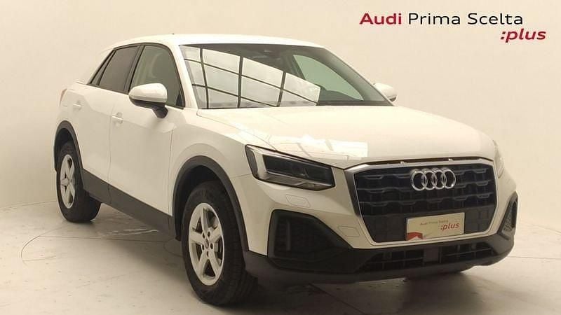 Bianco ibis Usata 2023 Audi Q2 Business SUV | 27.500 € (Buon prezzo) - Immagine 1/4