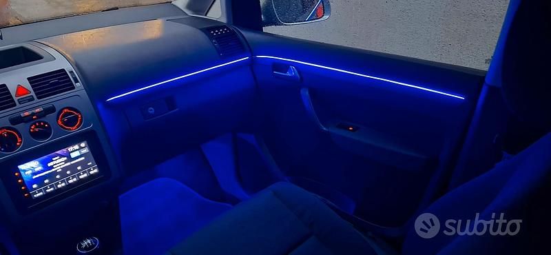 Usata VW Touran 105 CV (77 kW) 2009 Grigio Monovolume