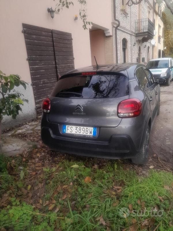 Usata Citroën C3 110 CV (80 kW) 2019 Grigio Berlina