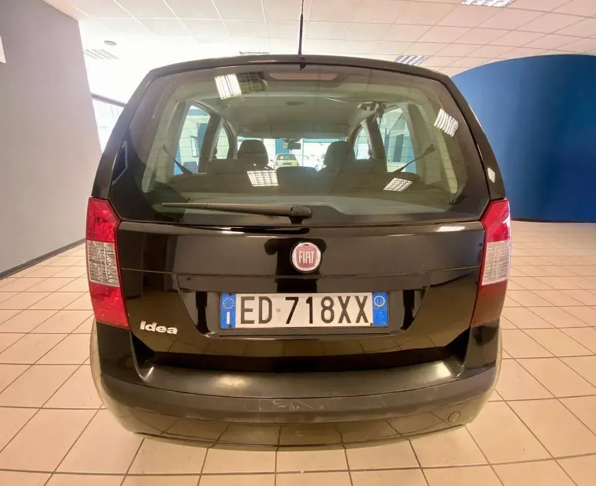 Usata Fiat Idea Active 77 CV (56 kW) 2010 Nero Monovolume