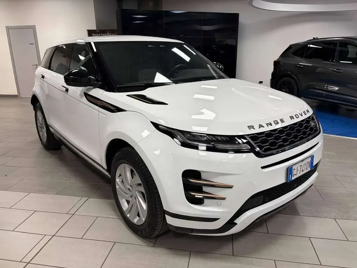 Usata Land Rover Range Rover evoque R-Dynamic 163 CV (119 kW) 2022 Bianco pastello SUV