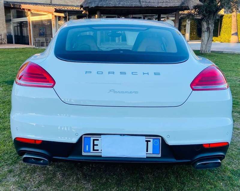 Usato 2015 Porsche Panamera 3.0 Diesel 300 CV (30.000 €)