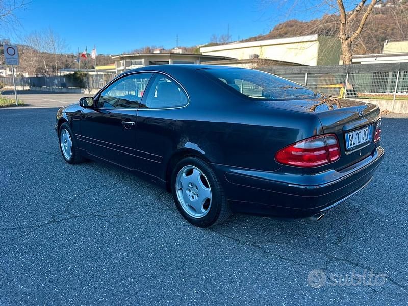 Usata Mercedes CLK200 Elegance 163 CV (119 kW) 2000 Blu Coupé
