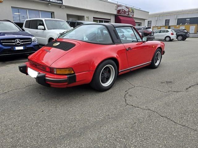 Usata Porsche 911SC 204 CV (150 kW) 1982 Rosso Cabrio