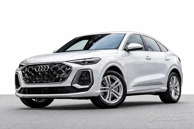 Bianco Nuova 2025 Audi Q5 S-Line SUV | 64.900 € (Ottimo prezzo) - Immagine 1/4