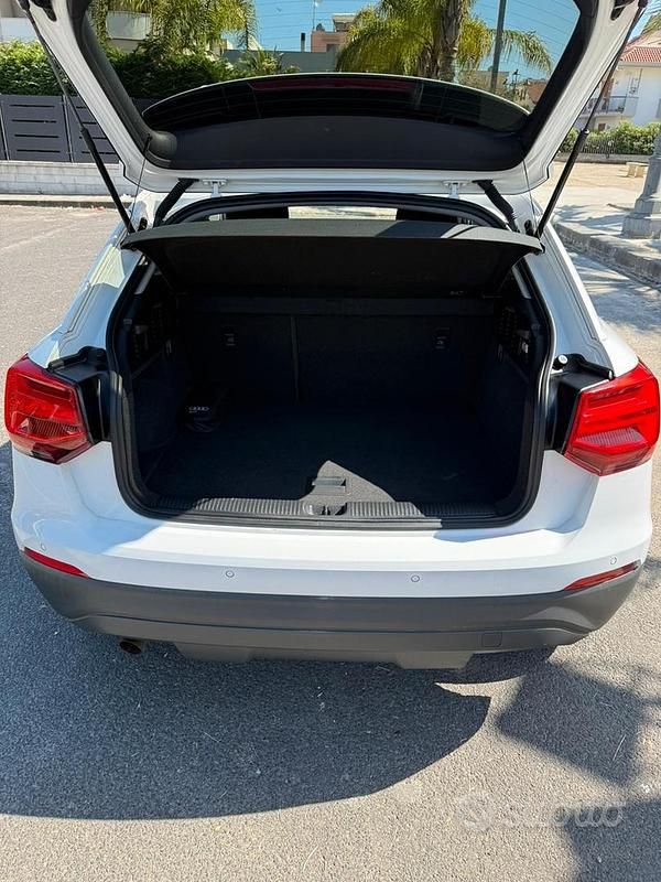 Usata Audi Q2 S-Line 116 CV (85 kW) 2017 Bianco SUV