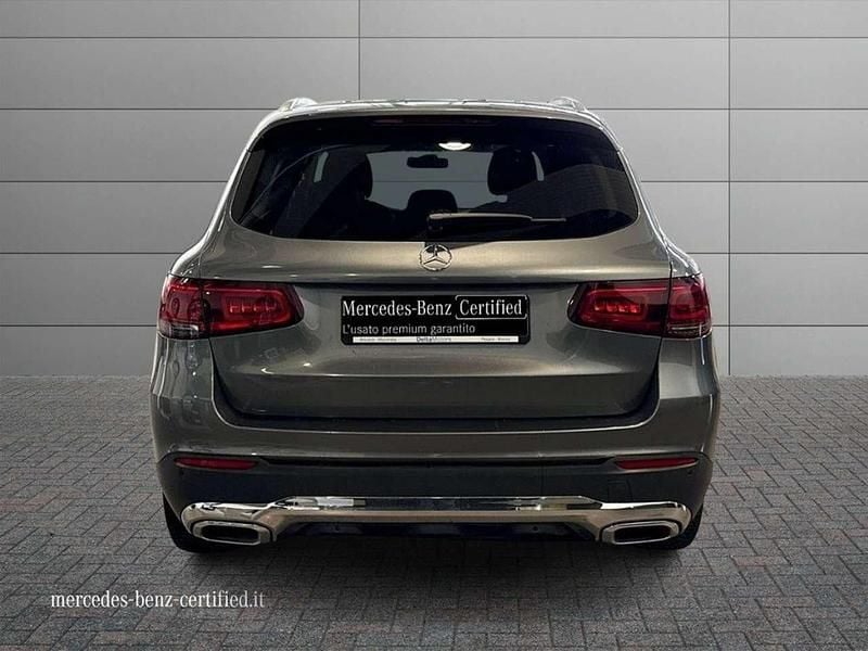 Begagnad Mercedes GLC220 194 HK (142 kW) 2021 Grå SUV
