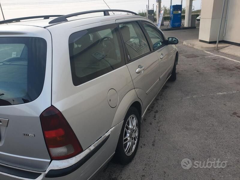 Usata Ford Focus 116 CV (85 kW) 2003 Station wagon