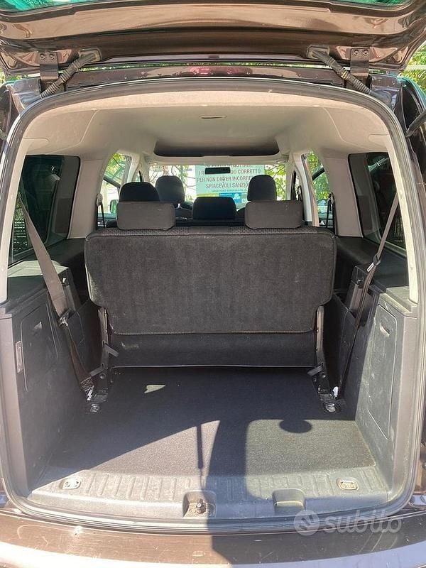 Usata VW Caddy 140 CV (102 kW) 2017 Marrone Monovolume