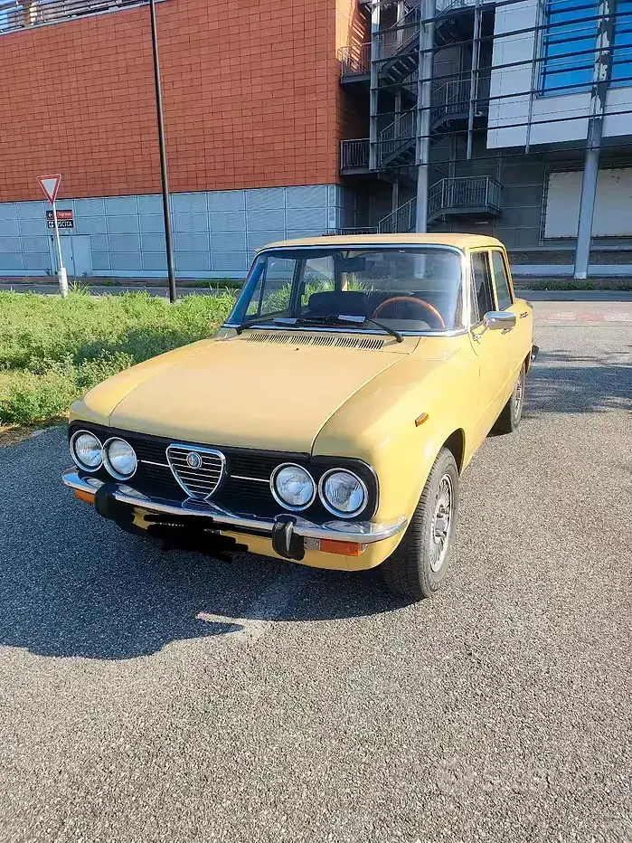 Usata Alfa Romeo Giulia Super 1970 Giallo Berlina