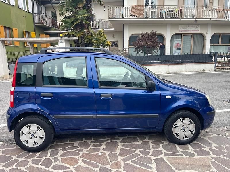 Usata Fiat Panda Dynamic 54 CV (39 kW) 2007 Blu Berlina
