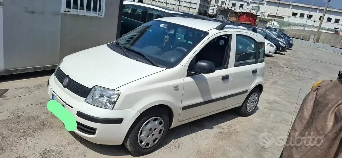 Usata Fiat Panda Dynamic 60 CV (44 kW) 2012 Bianco Utilitaria