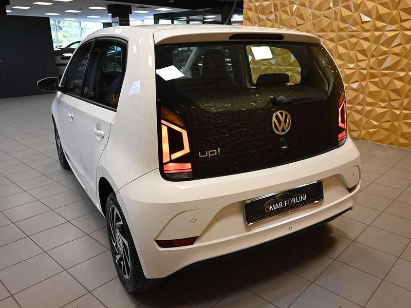 Usata VW up! Move 60 CV (44 kW) 2019 Bianco Utilitaria