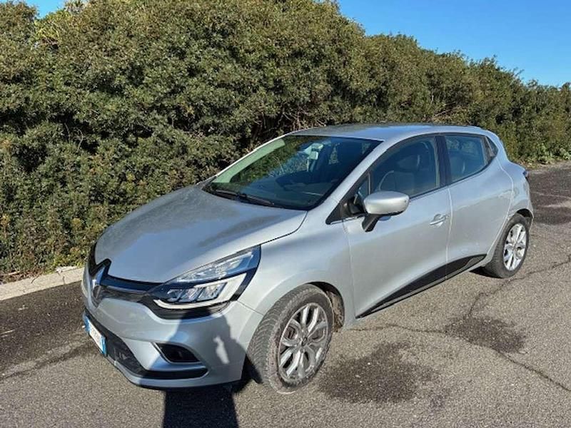 Usata Renault Clio GrandTour 90 CV (66 kW) 2016 Argento Station wagon